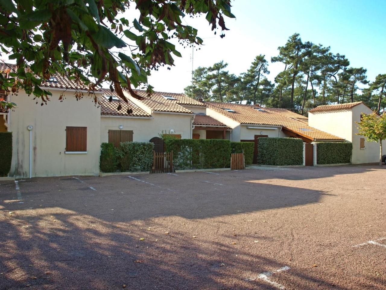 Holiday Home Jardins De L'Ocean-3 By Interhome Saint-Georges-de-Didonne Exteriör bild